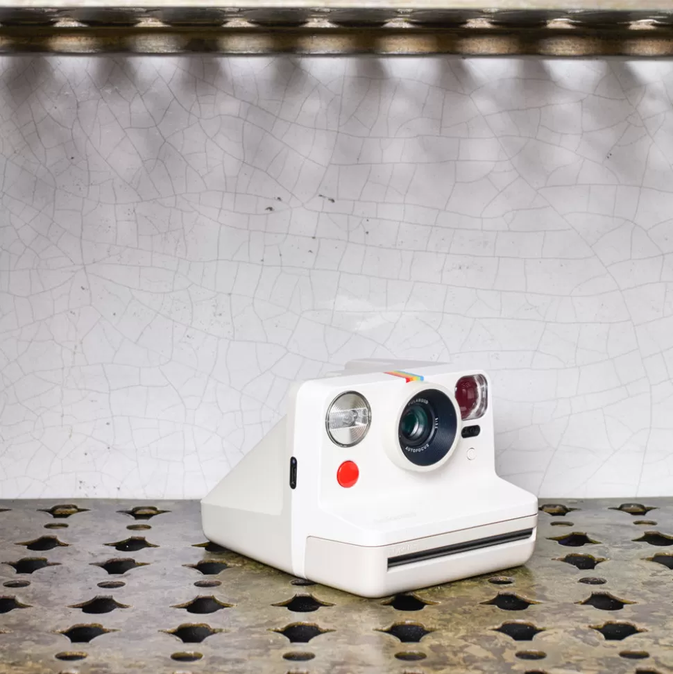 Appareil photo retro Polaroid Now2 - Vintage White>Merci Paris Clearance