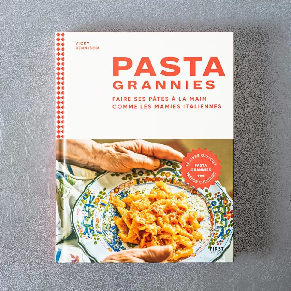 Livre - Pasta Grannies - Faire ses pâtes à la main comme les mamies italiennes>Merci Paris Store
