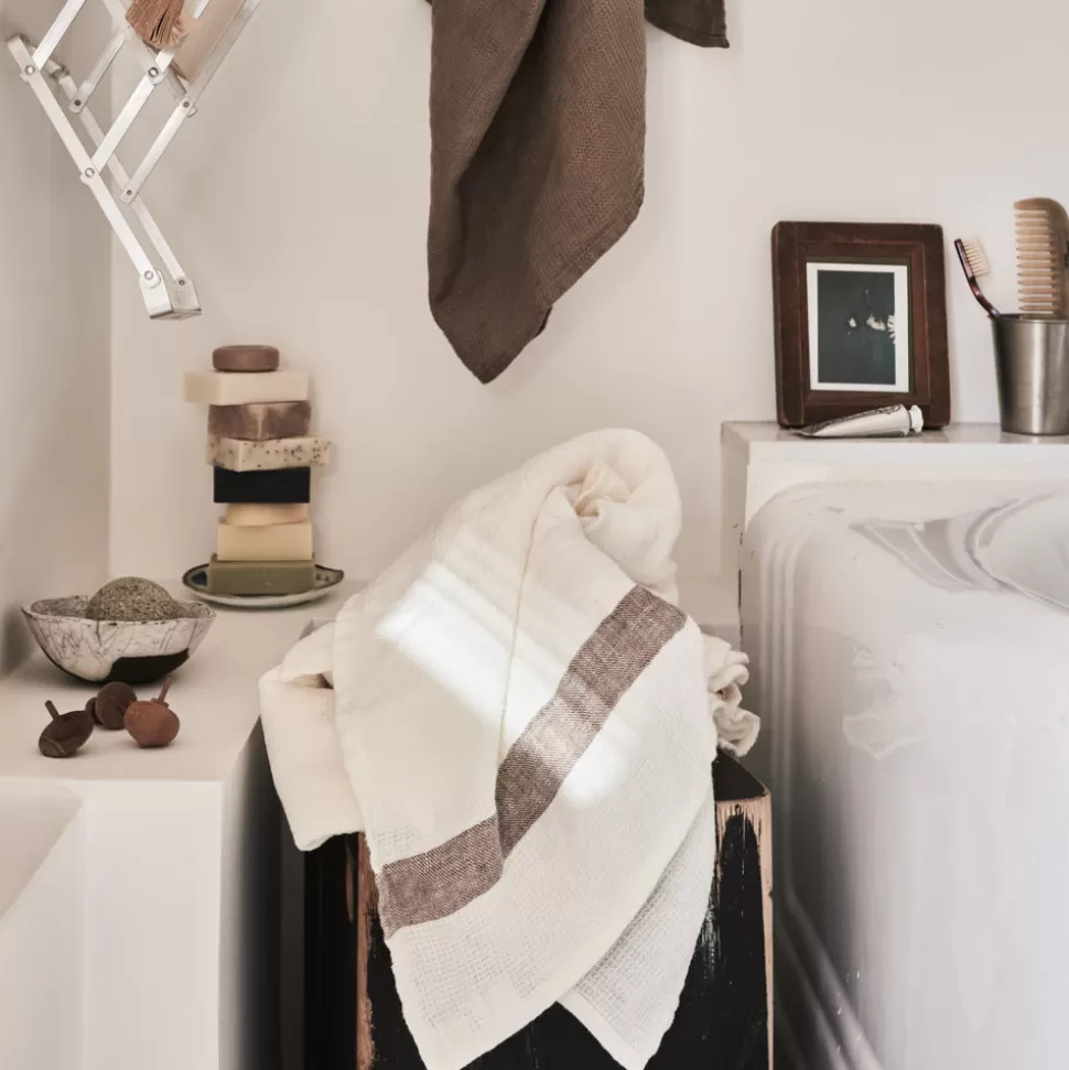 Serviette de bain en lin - Nid d'abeille - Bande Brun Cha Iro>Merci Paris Shop